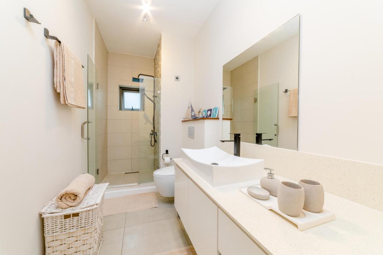 Beachcove Apt No 1 Pereybere Beach Dış mekan fotoğraf