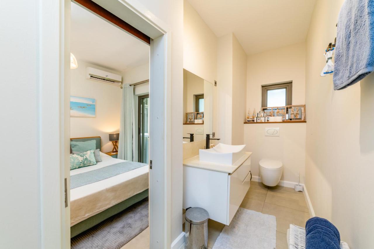 Beachcove Apt No 1 Pereybere Beach Dış mekan fotoğraf