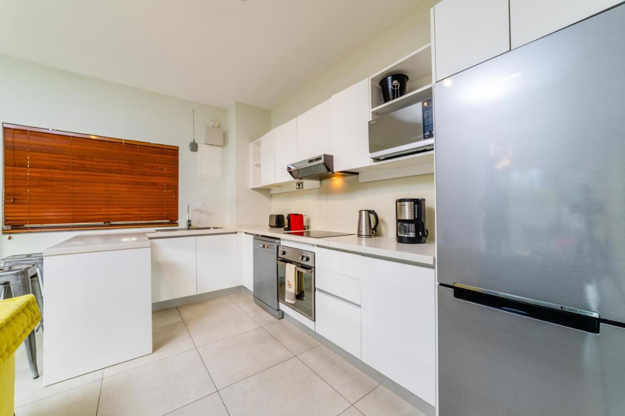 Beachcove Apt No 1 Pereybere Beach Dış mekan fotoğraf